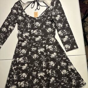 American Eagle Outfitters Black and White Floral Dress